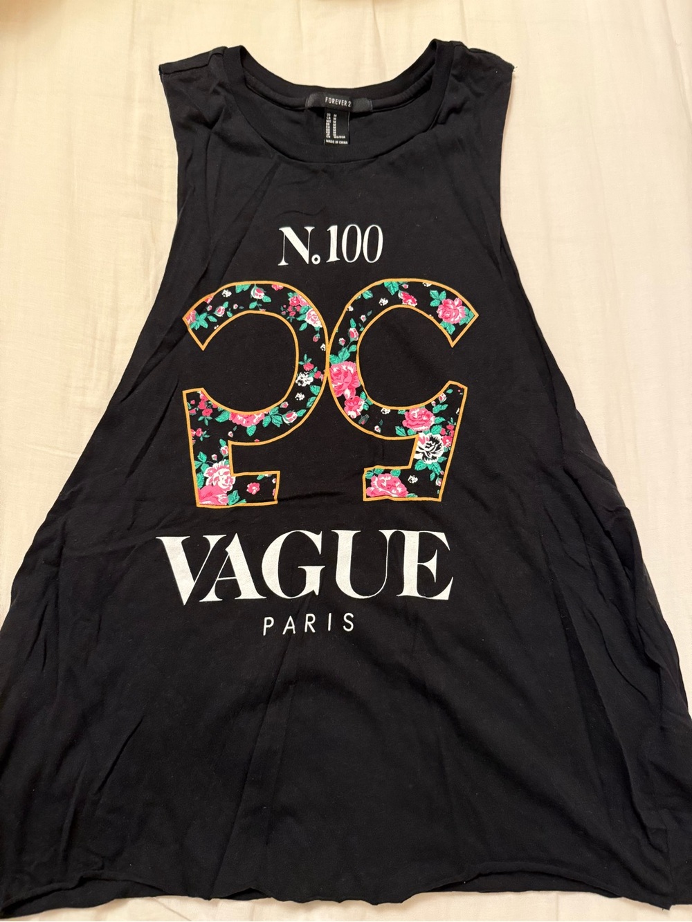[3 FOR $15] Forever21 muscle tank N.100 vague Paris design muscle tee